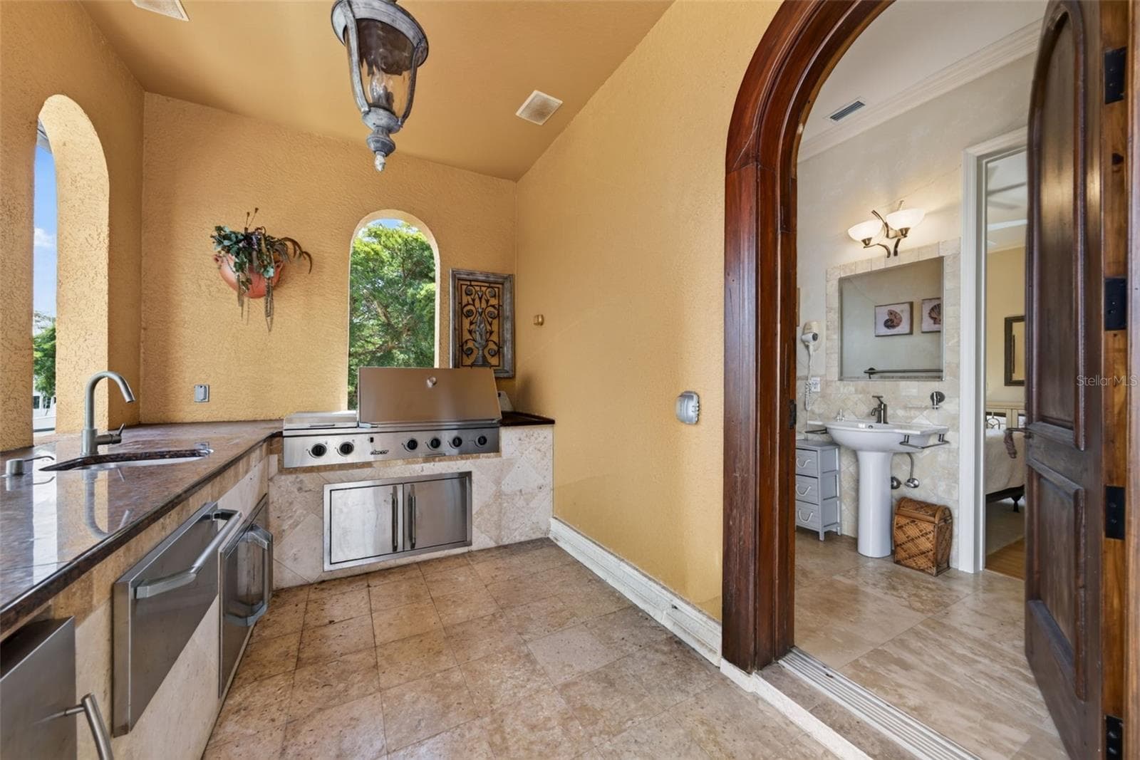 Single Family Residence at 316 W BAY DR, VENICE, photo 65 of 100
