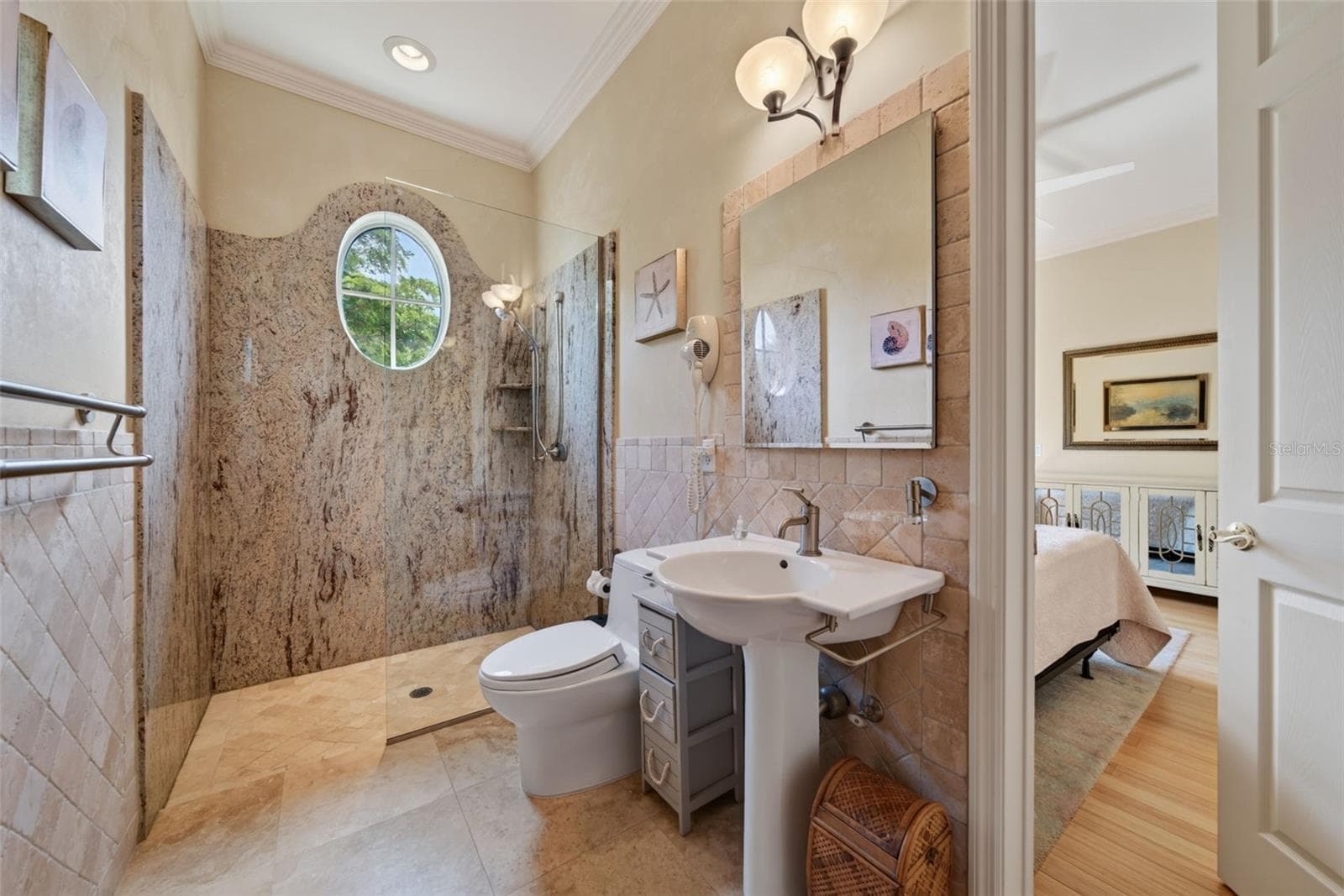 Single Family Residence at 316 W BAY DR, VENICE, photo 66 of 100