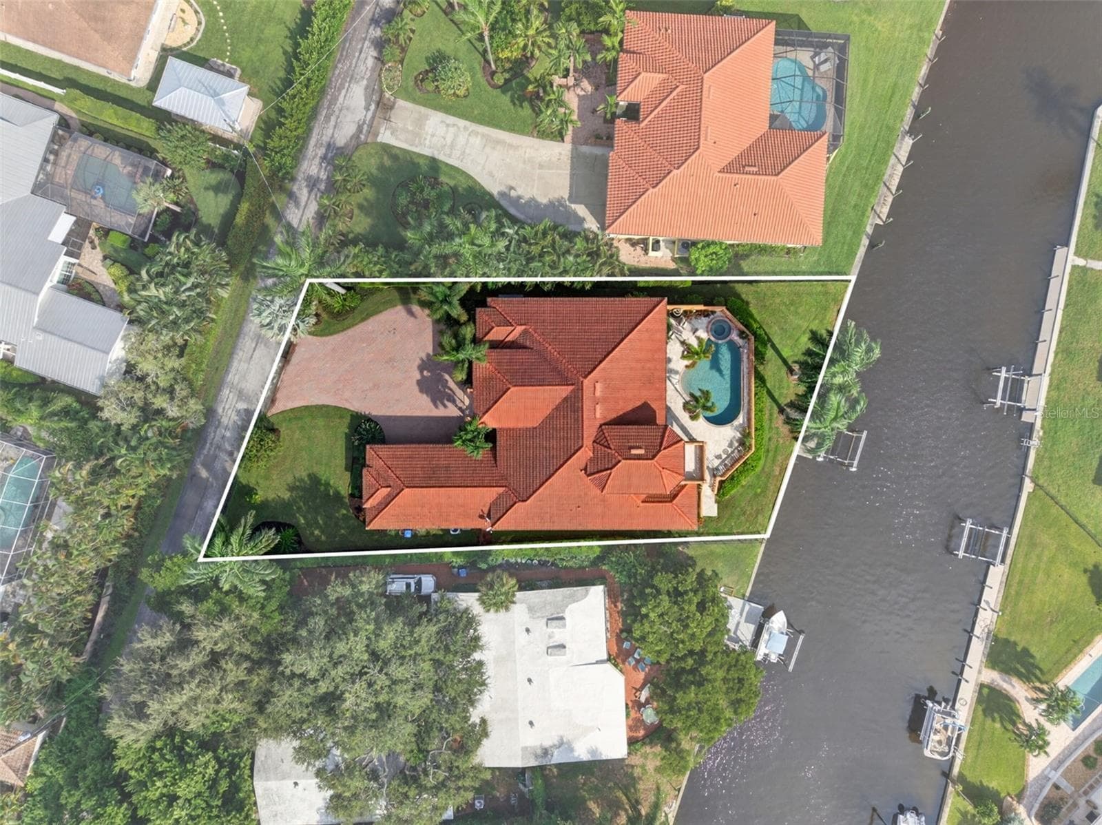 Single Family Residence at 316 W BAY DR, VENICE, photo 96 of 100