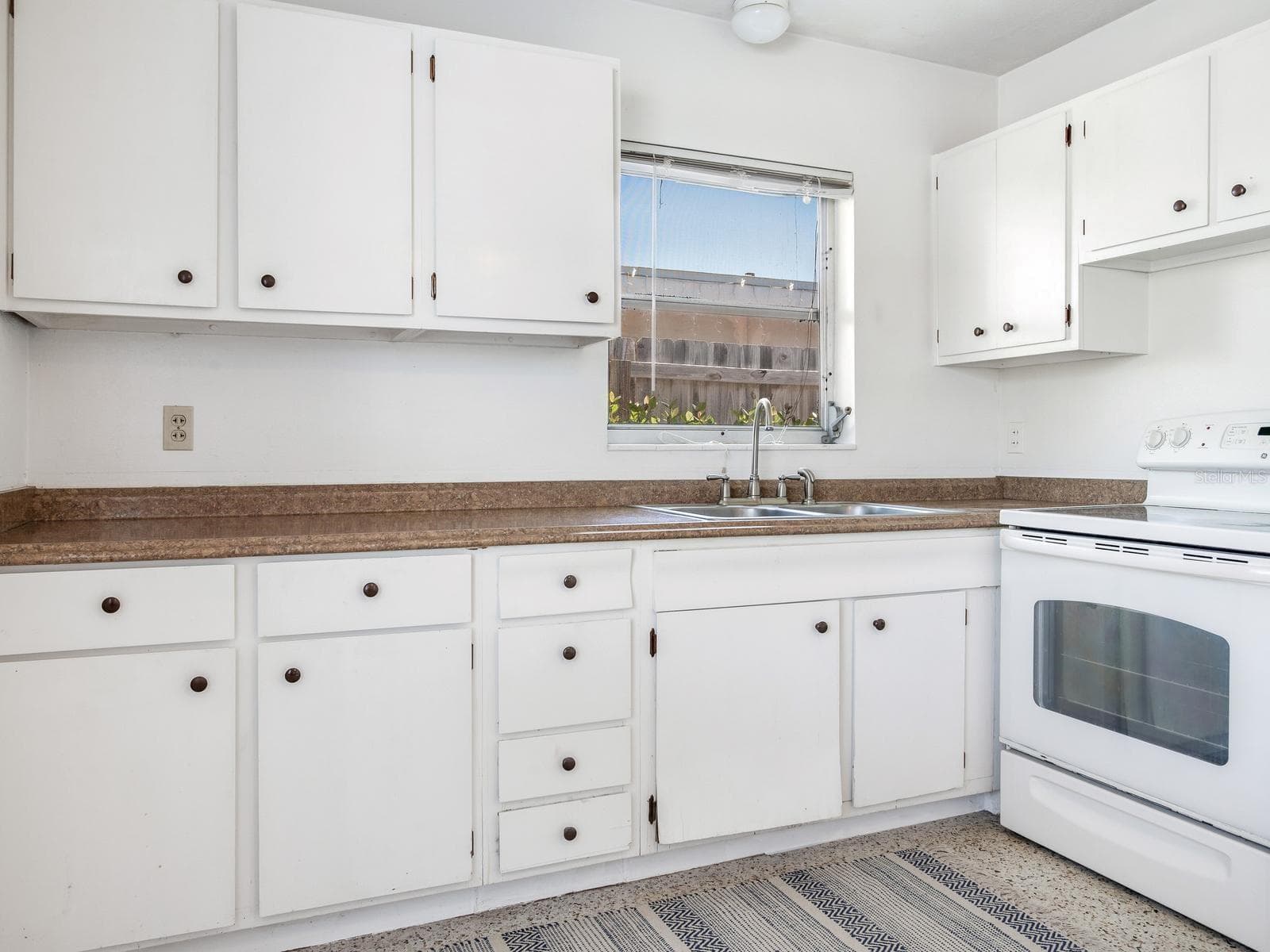 Duplex at 245 115TH AVE, TREASURE ISLAND, photo 14 of 54