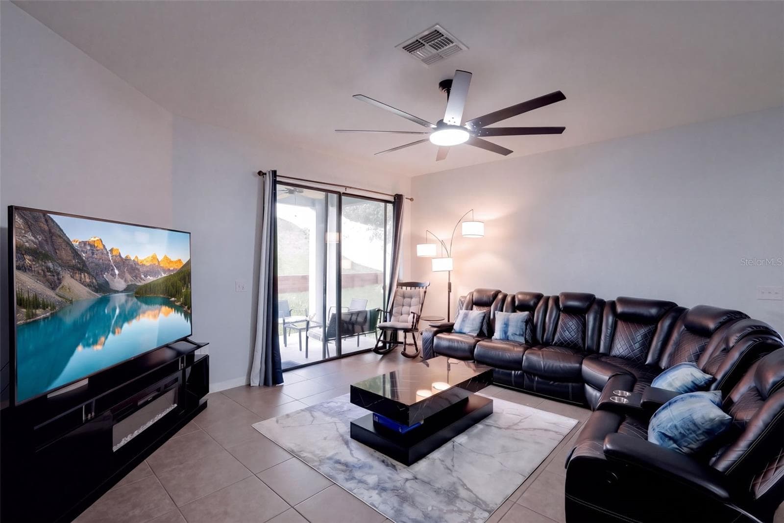 Single Family Residence at 1773 WATERSIDE OAKS DR, ORANGE CITY, photo 10 of 49