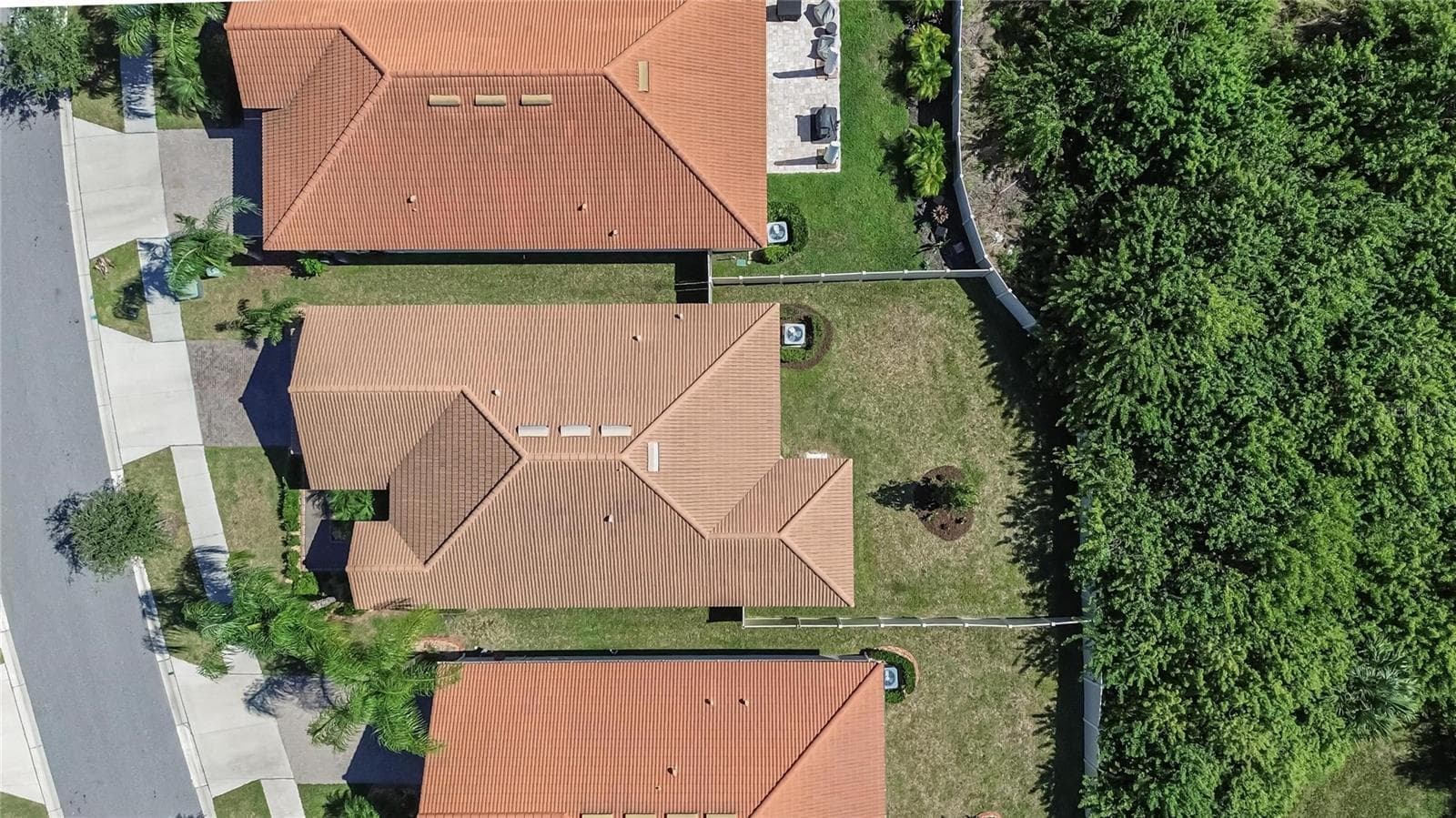 Single Family Residence at 16922 ANCHOR ROOT ST, WIMAUMA, photo 64 of 75