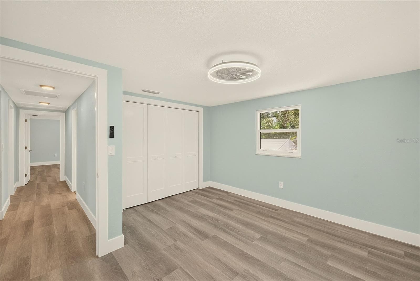 Single Family Residence at 1595 OAK LN, CLEARWATER, photo 35 of 64