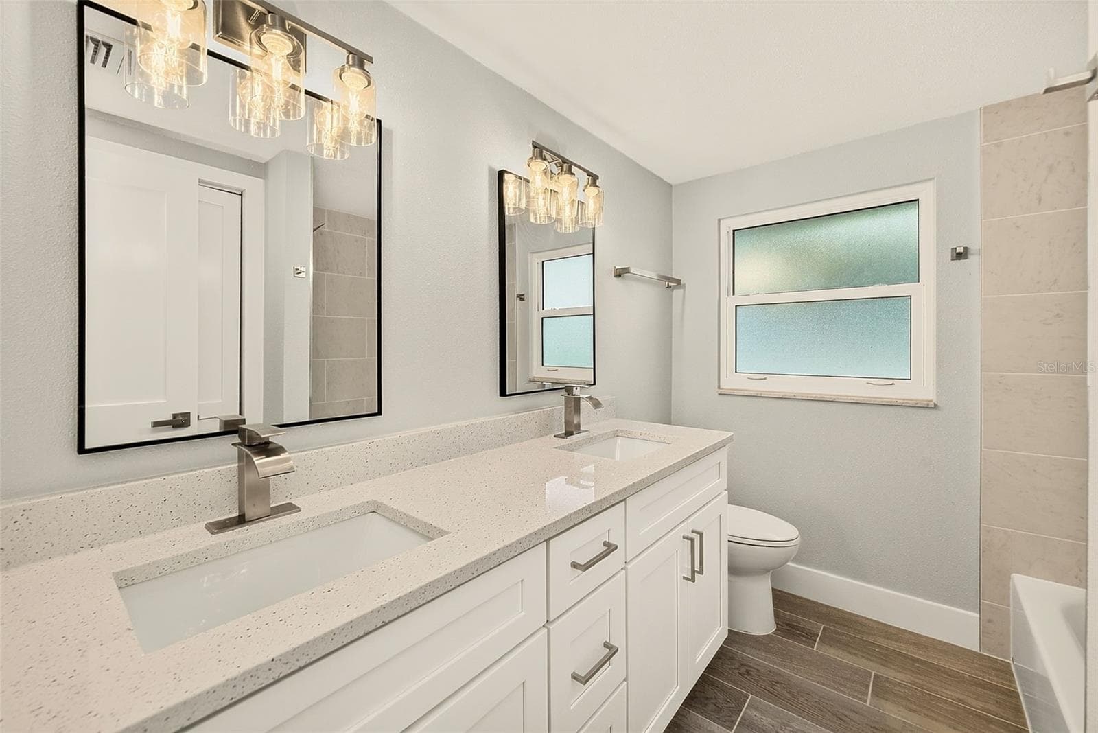 Single Family Residence at 1595 OAK LN, CLEARWATER, photo 41 of 64