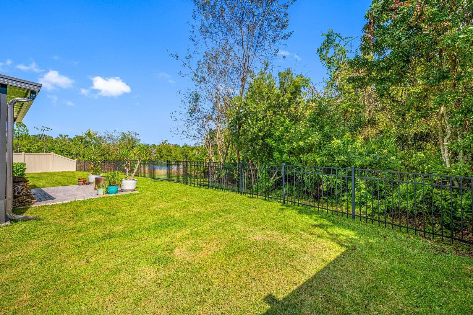 Single Family Residence at 5016 BELLA ARMONIA CIR, WIMAUMA, photo 48 of 60