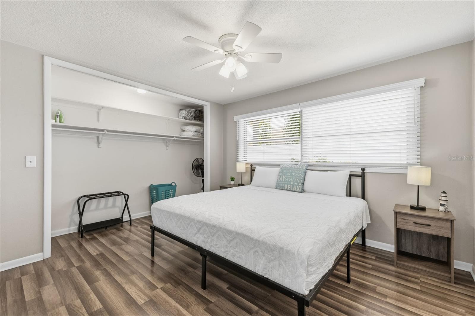 Single Family Residence at 9542 OAKHURST RD, SEMINOLE, photo 17 of 40
