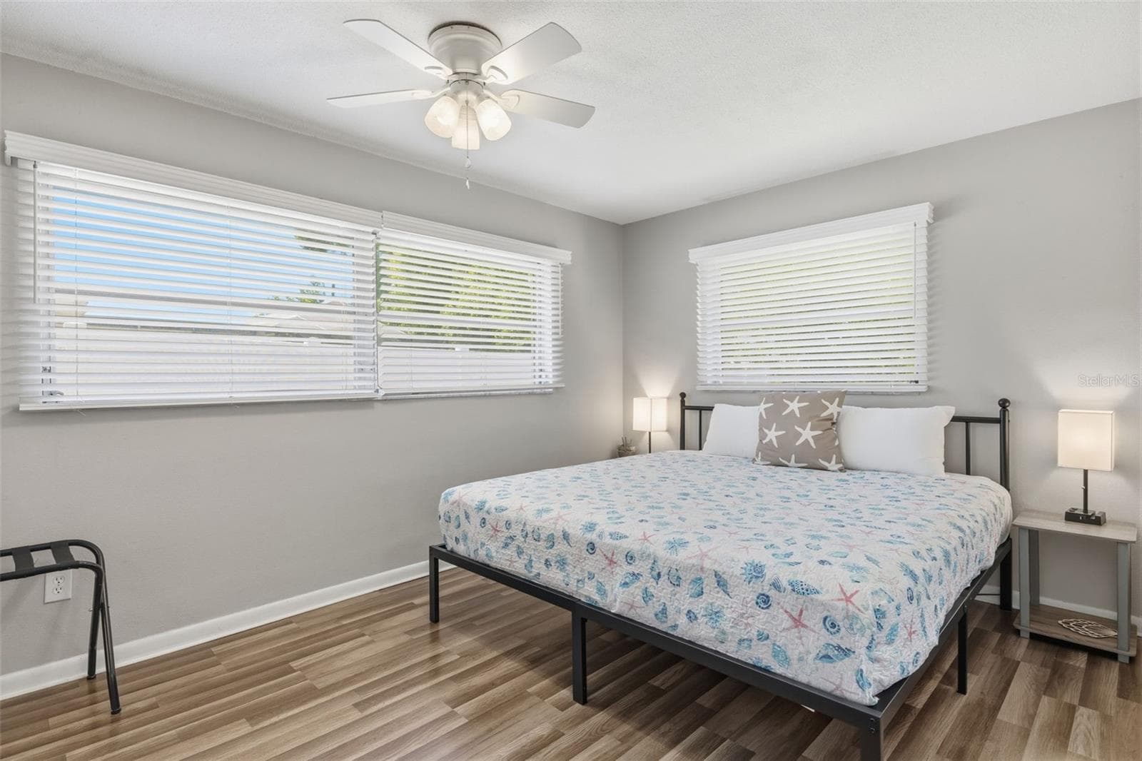 Single Family Residence at 9542 OAKHURST RD, SEMINOLE, photo 20 of 40