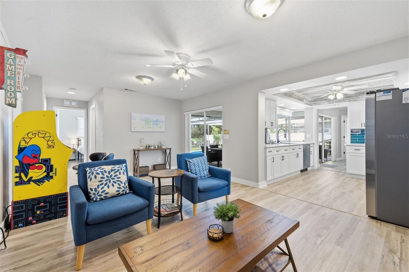 Single Family Residence at 9542 OAKHURST RD, SEMINOLE, photo 25 of 40