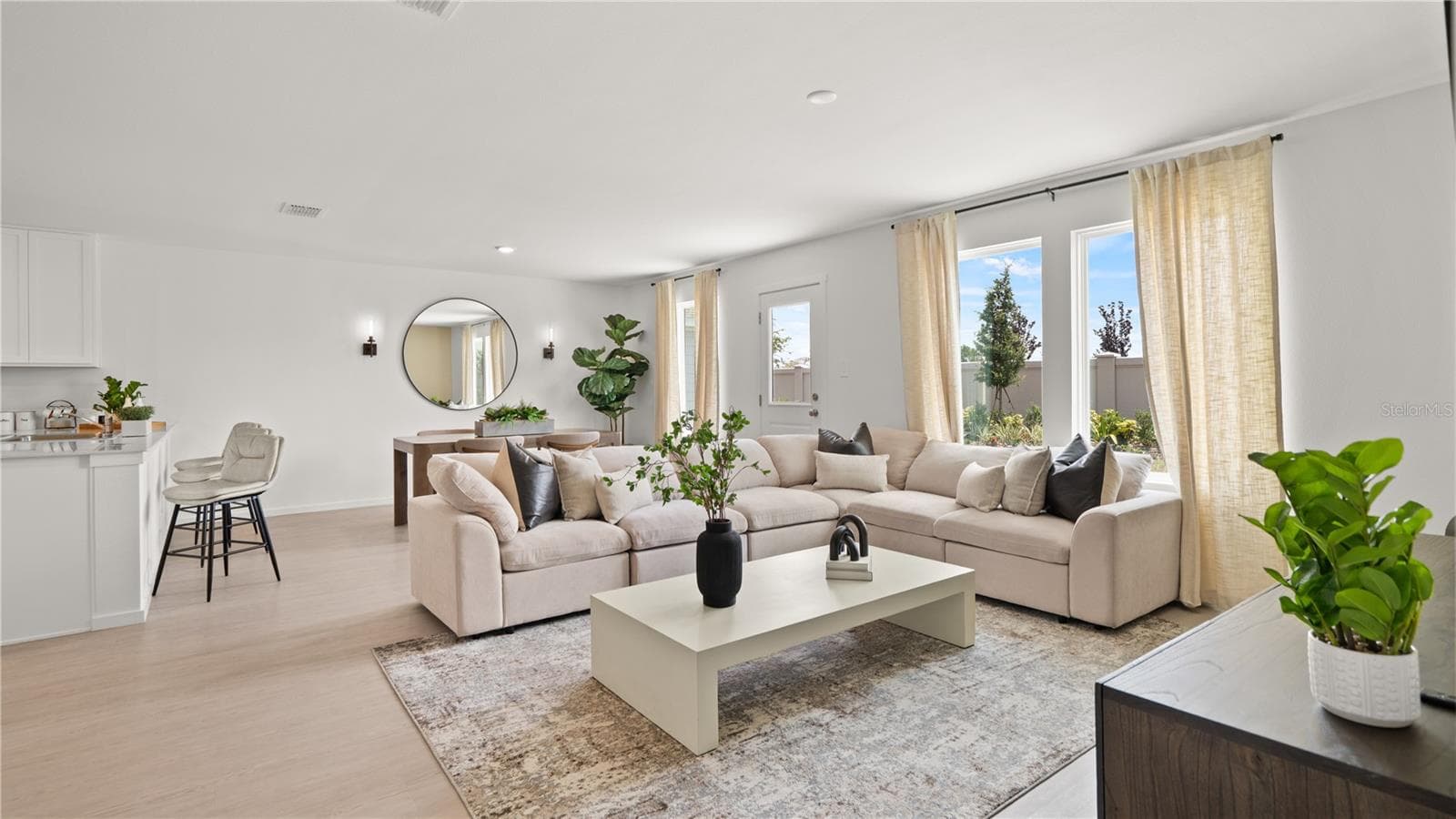 Single Family Residence at 6125 SWAMP BAY DR, EDGEWATER, photo 4 of 16