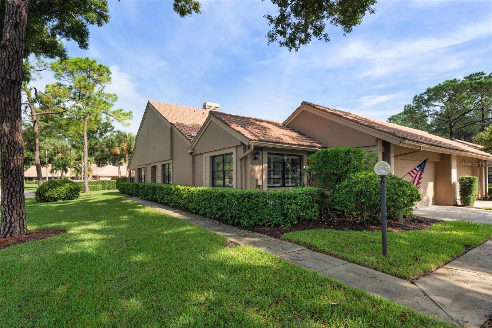 3160 JADEMOOR CIR