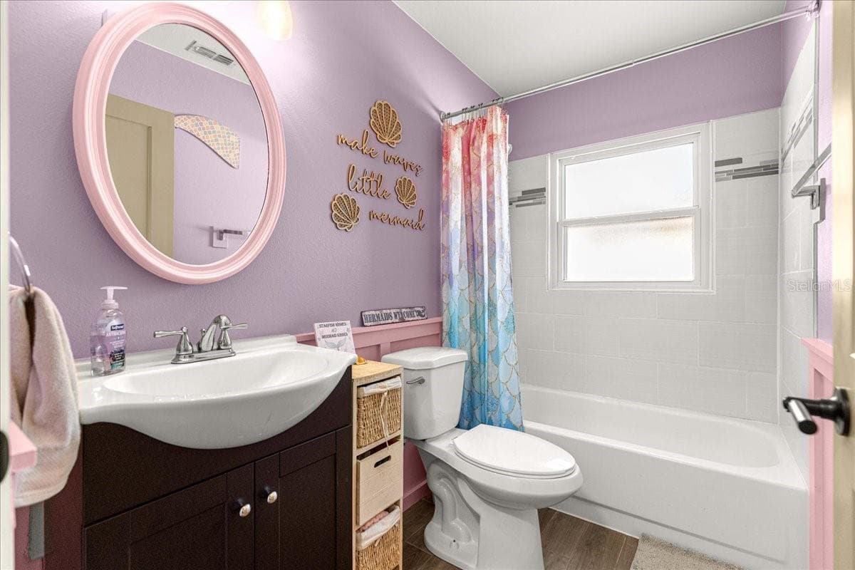 Bathroom 1 - 321 OAK TRACK LOOP, OCALA