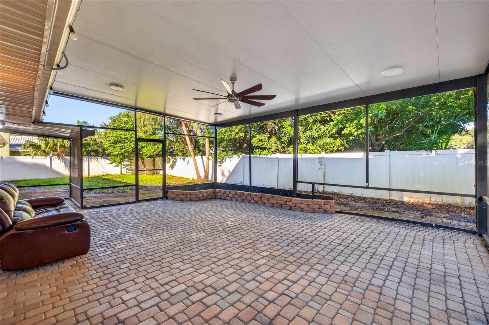 Single Family Residence at 1115 WOODSIDE AVE, CLEARWATER, photo 20 of 26