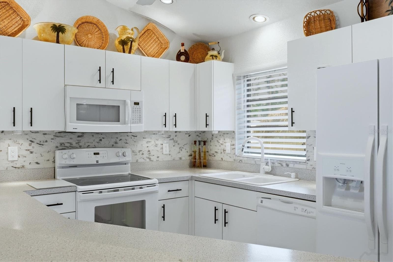 Single Family Residence at 12363 KNEELAND TER, PORT CHARLOTTE, photo 15 of 46