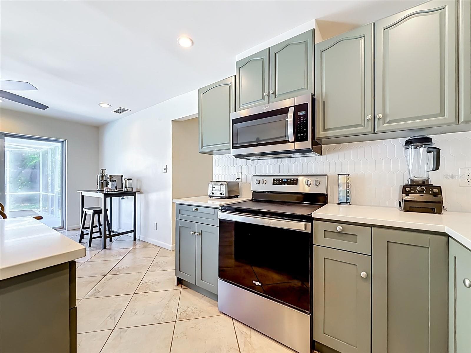 Kitchen - 1852 SOURWOOD BLVD, DUNEDIN