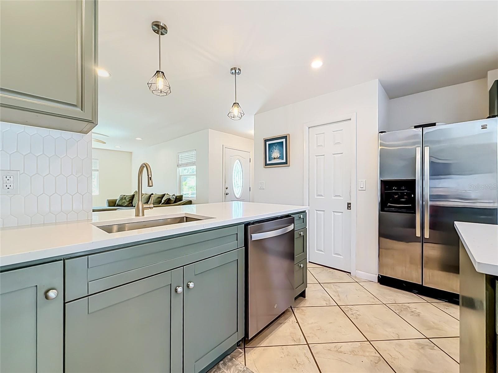 Kitchen - 1852 SOURWOOD BLVD, DUNEDIN