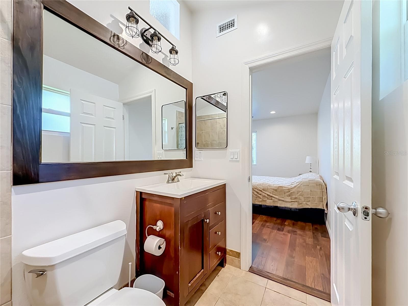 Primary En Suite - 1852 SOURWOOD BLVD, DUNEDIN