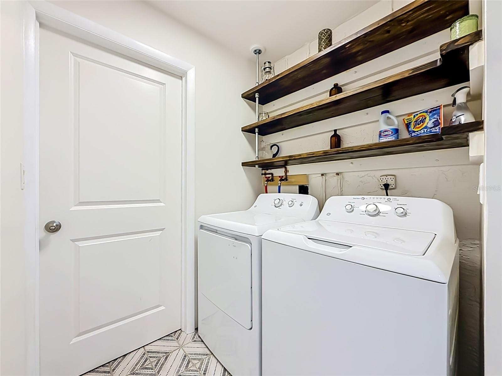 Laundry Room - 1852 SOURWOOD BLVD, DUNEDIN