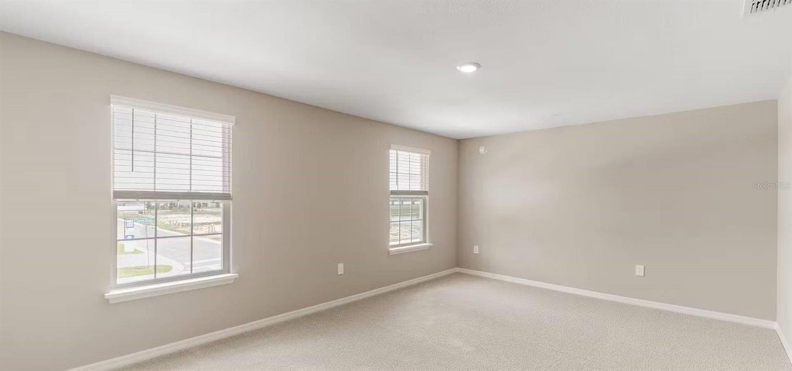 Townhouse at 48 SUNSET HAVEN LOOP, ST CLOUD, photo 8 of 8