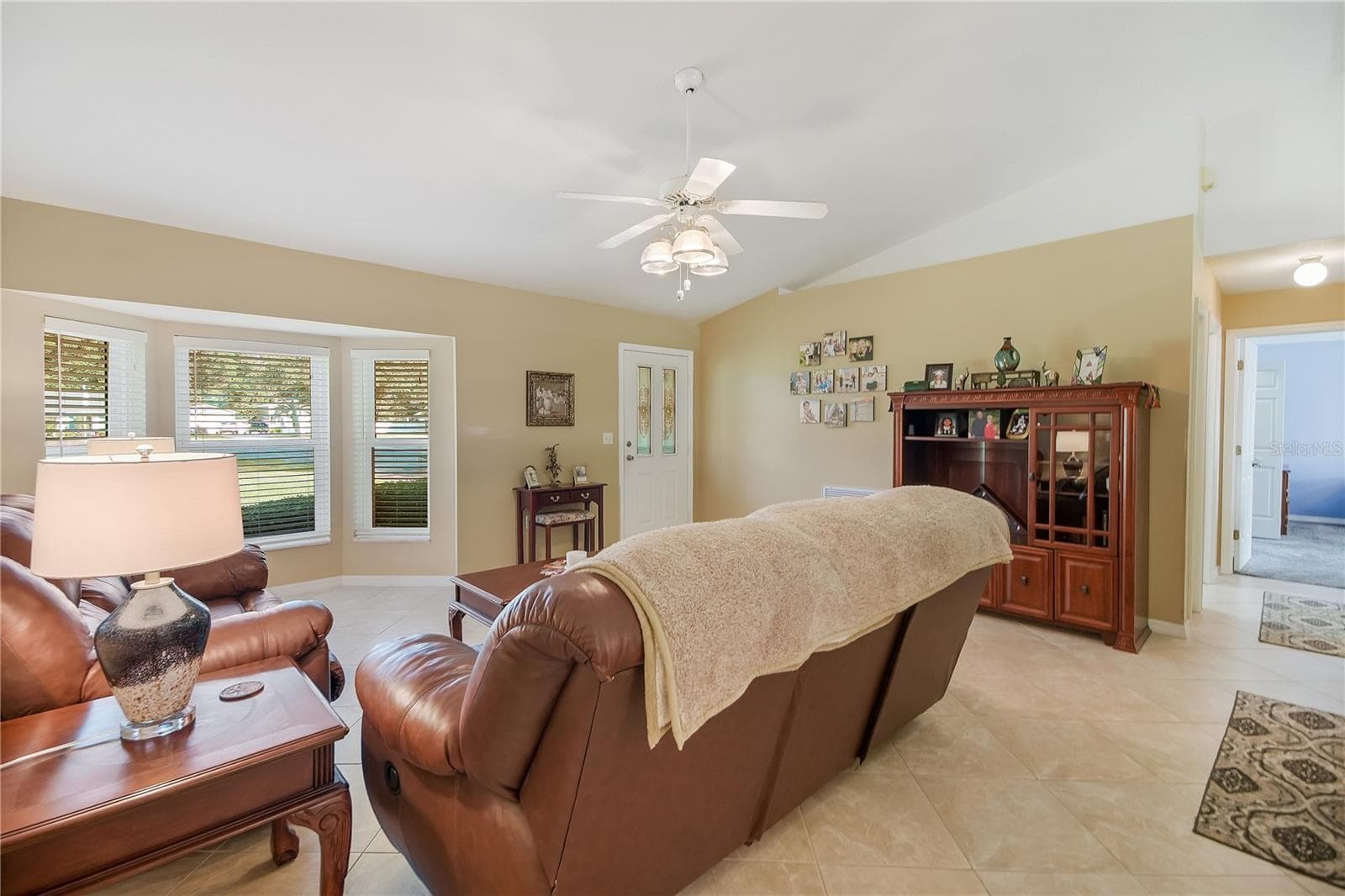 Single Family Residence at 36541 MILL VIEW RD, FRUITLAND PARK, photo 13 of 61
