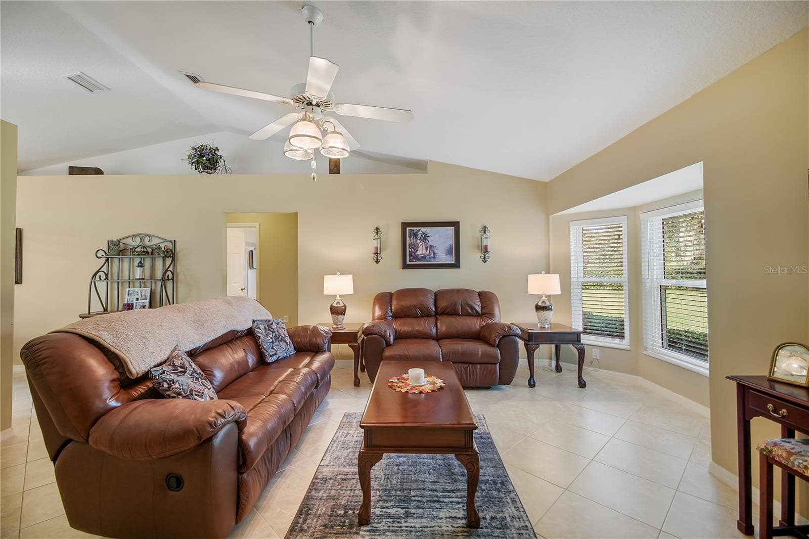 Single Family Residence at 36541 MILL VIEW RD, FRUITLAND PARK, photo 14 of 61