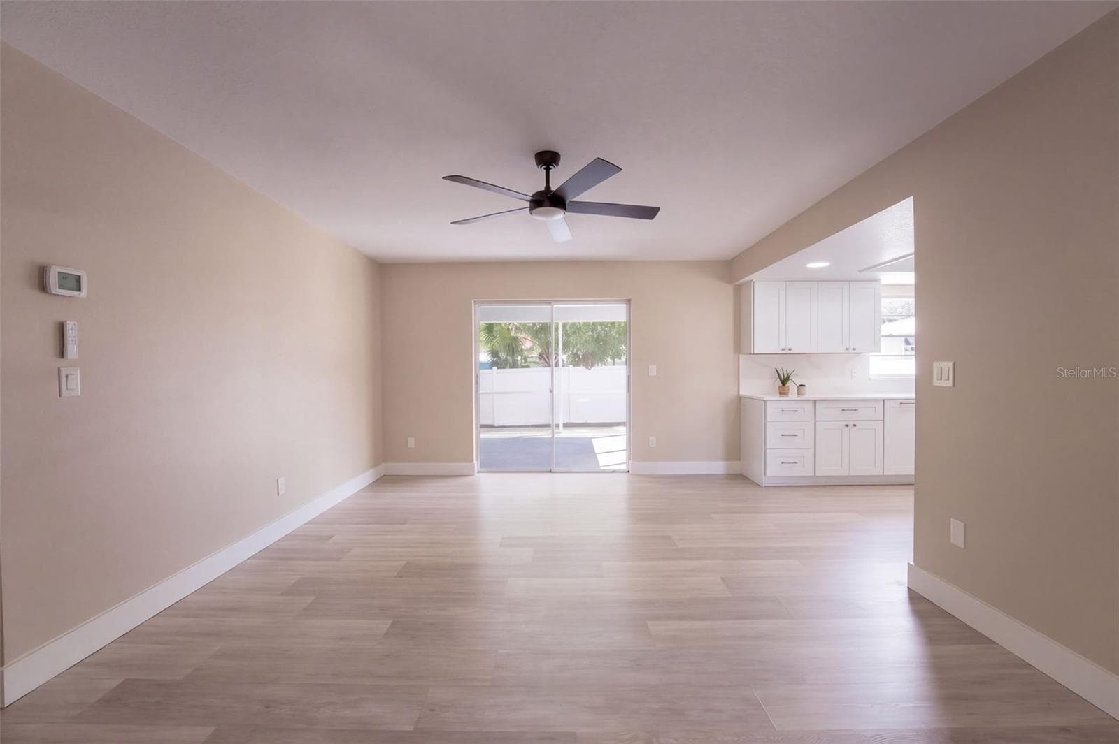 Single Family Residence at 4507 DEEDE LN, ORLANDO, photo 14 of 46