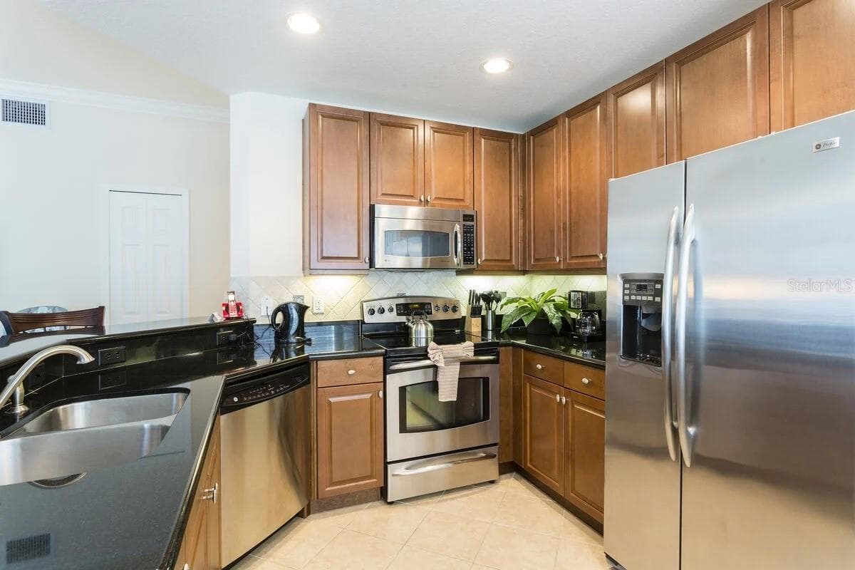 Condominium at 7503 MOURNING DOVE CIR #301, REUNION, photo 2 of 28
