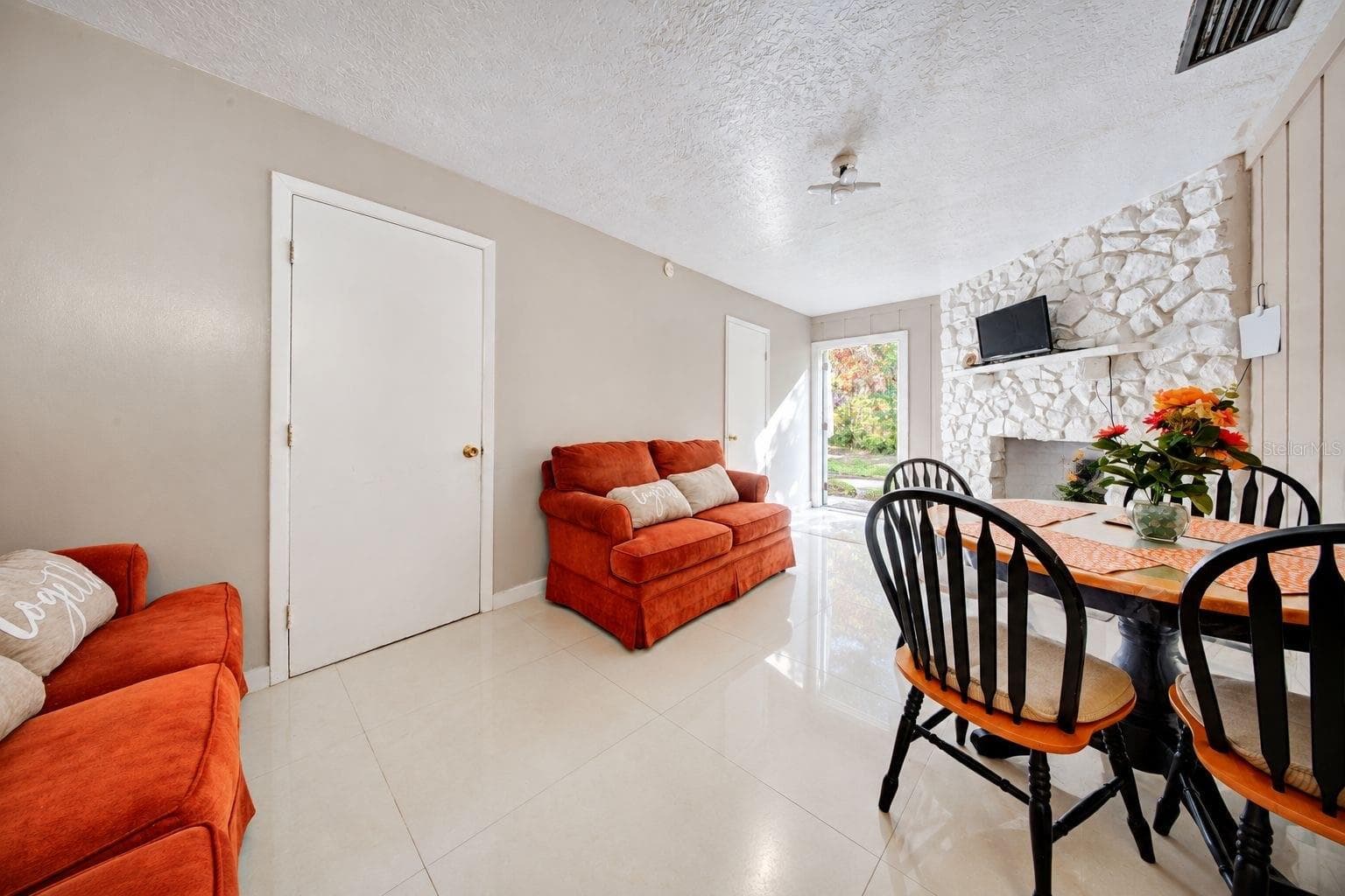 Single Family Residence at 4200 ANDERSON RD, ORLANDO, photo 10 of 44