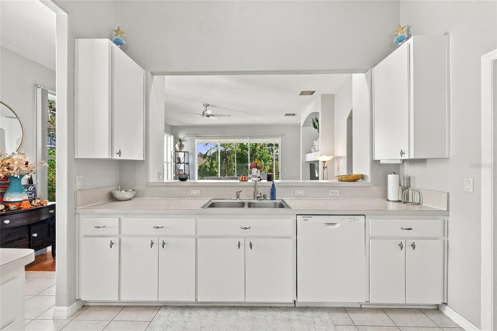 Single Family Residence at 5604 GULF STREAM ST, TAVARES, photo 12 of 38