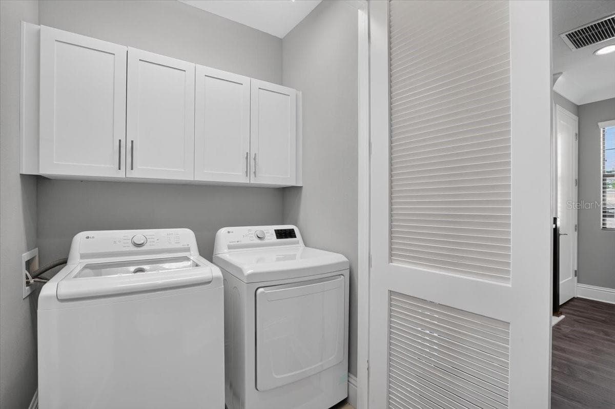 Townhouse at 1250 MAY LN, SARASOTA, photo 32 of 63