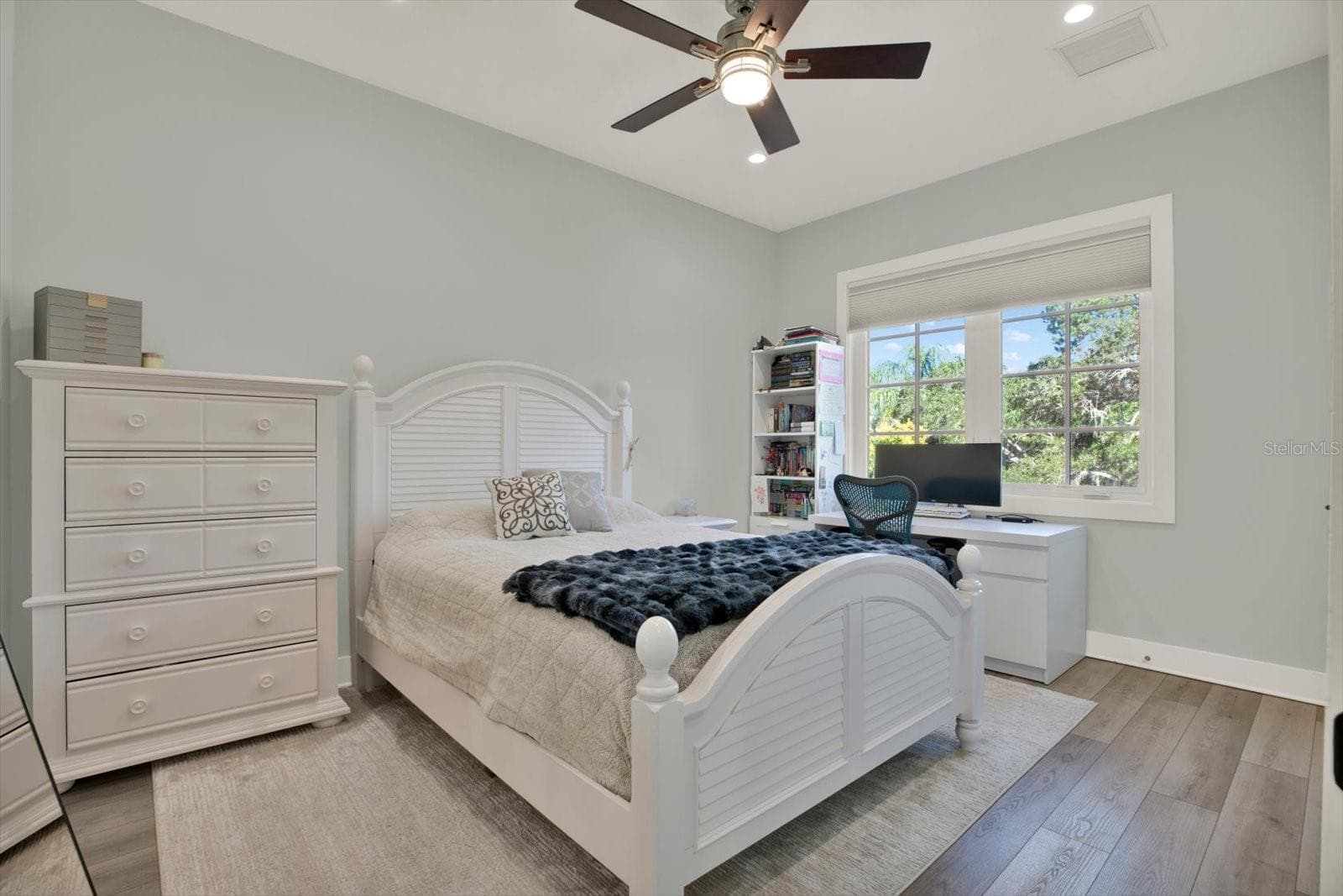 Townhouse at 255 2ND ST S, SAFETY HARBOR, photo 28 of 45