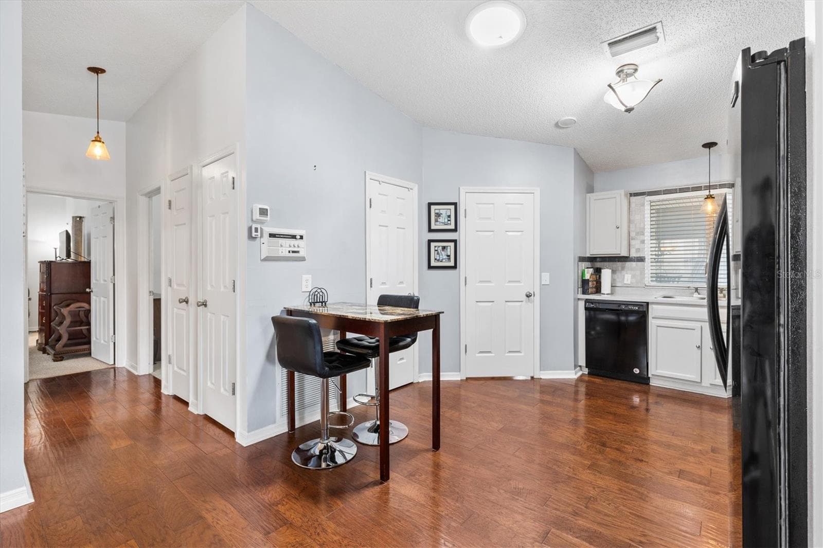 Kitchen - 406 DEL MAR DR, LADY LAKE