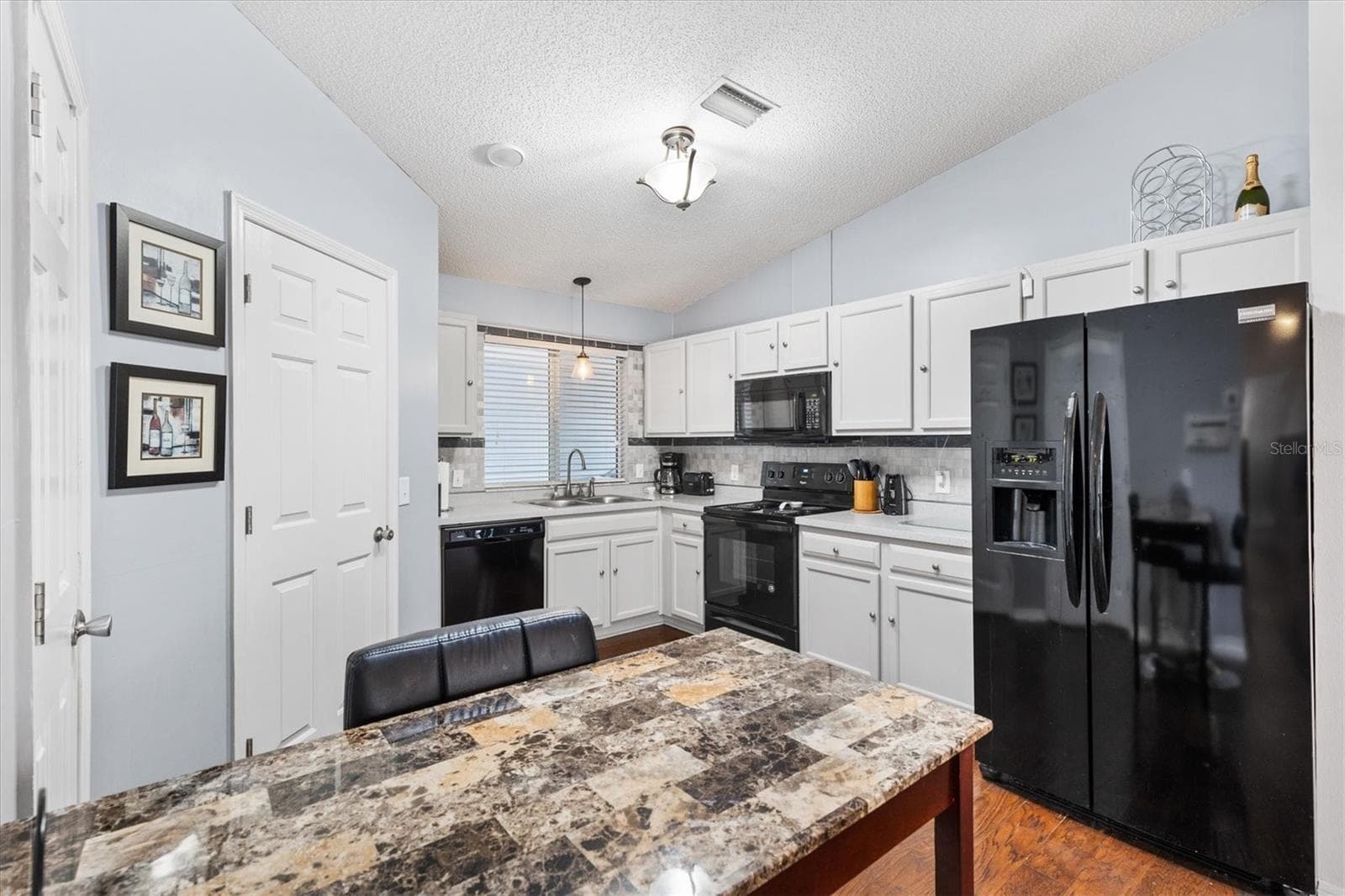 Kitchen - 406 DEL MAR DR, LADY LAKE