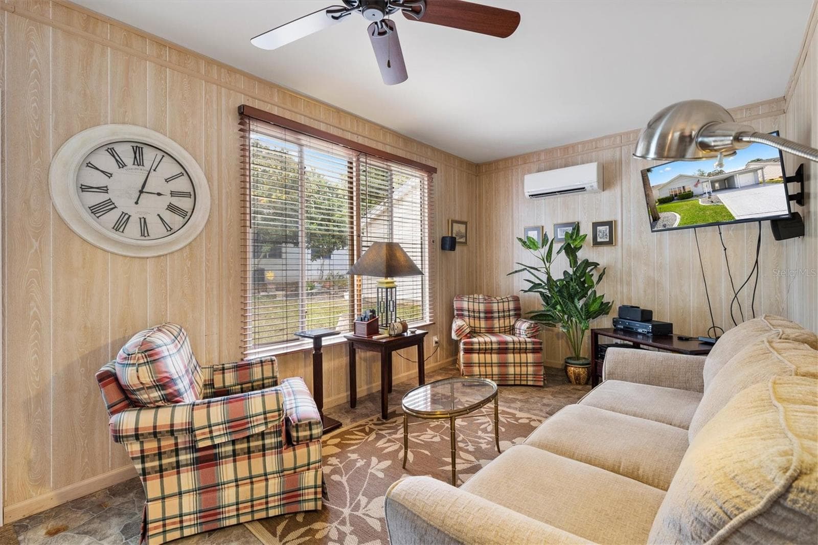 Florida Room - 406 DEL MAR DR, LADY LAKE
