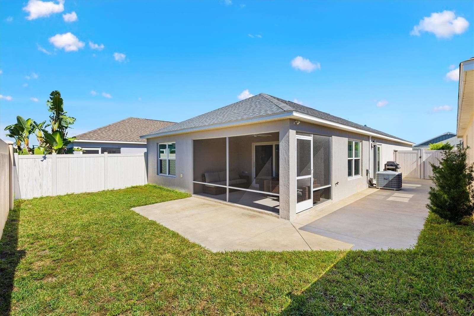 Courtyard - 6094 RODRIGUEZ LN, THE VILLAGES