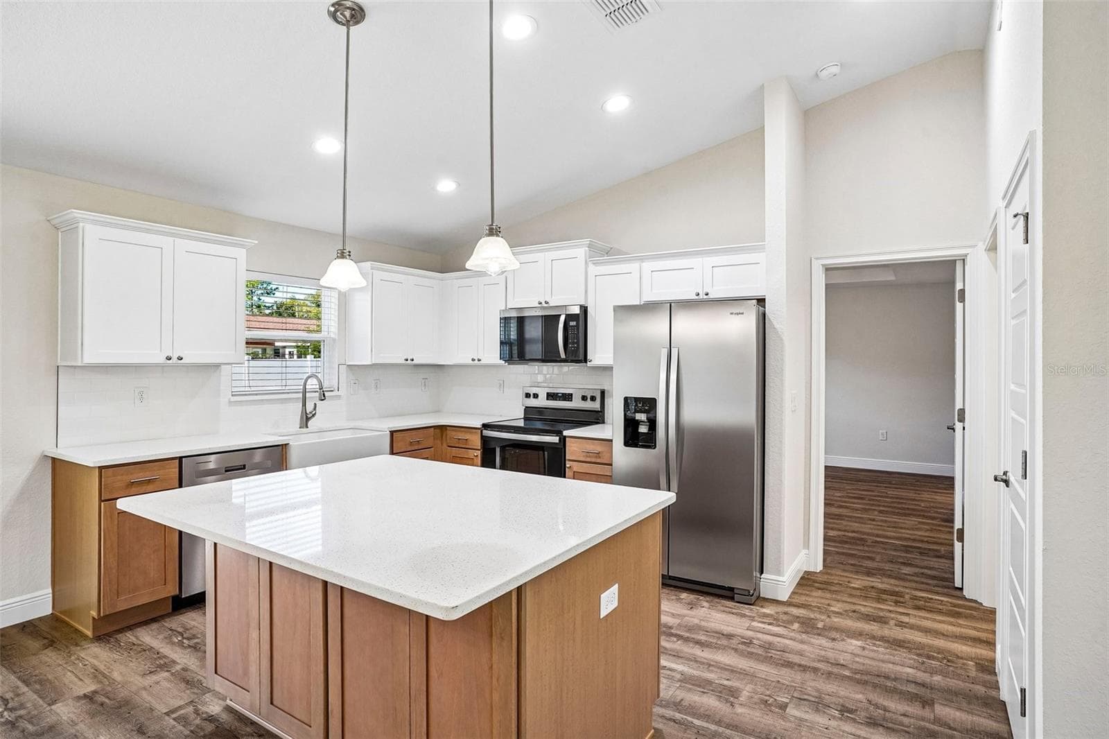 Single Family Residence at 8 HEMLOCK LOOP CRSE, OCALA, photo 14 of 53