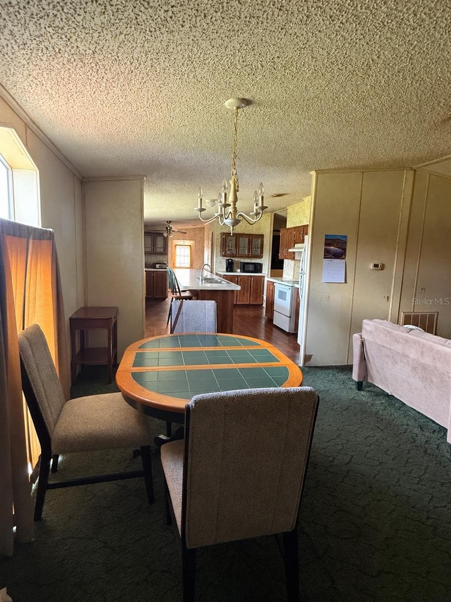 Dinning area - 4060 PACKARD AVE, ST CLOUD