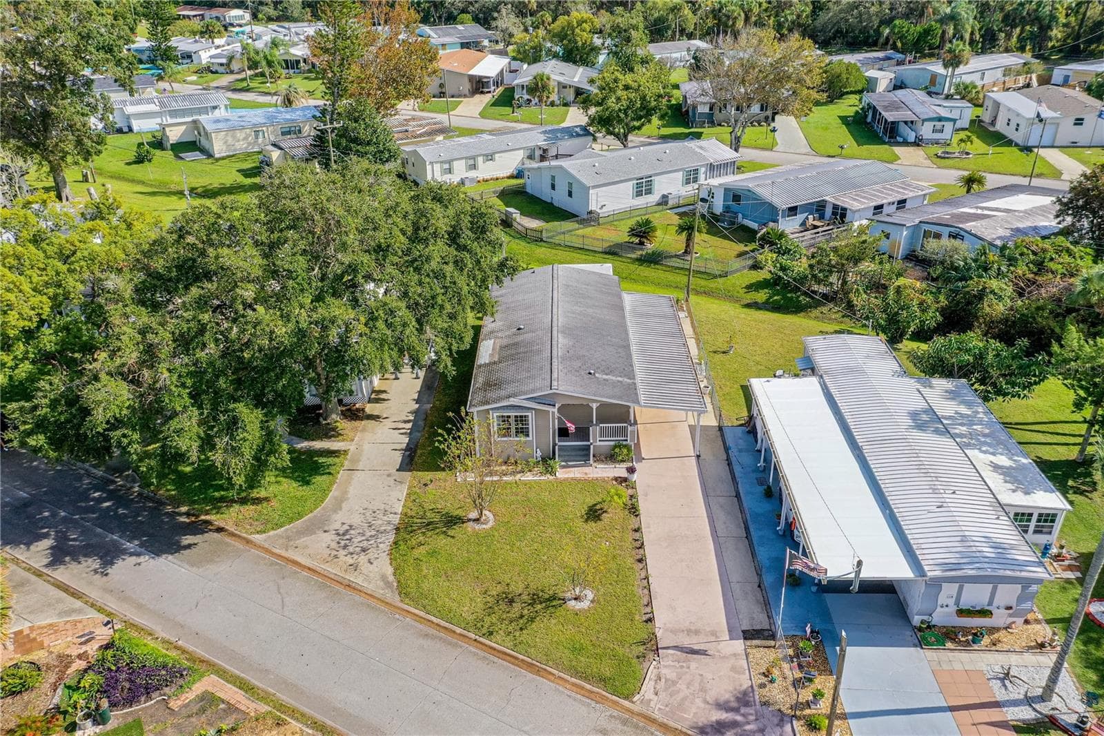Manufactured Home at 120 ASH ST, EDGEWATER, photo 38 of 53