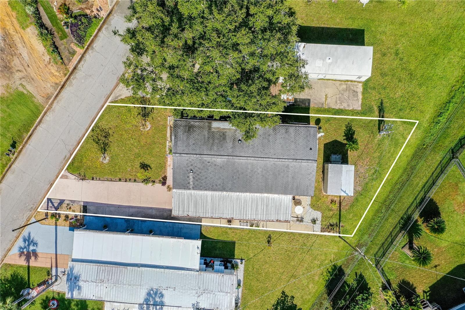 Manufactured Home at 120 ASH ST, EDGEWATER, photo 40 of 53