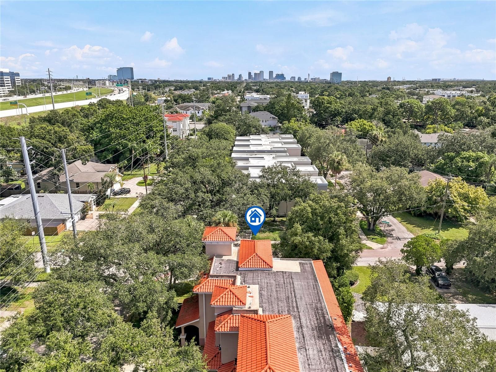 Townhouse at THE BORGHESE VILLAS AT WESTSHO, TAMPA, photo 40 of 42