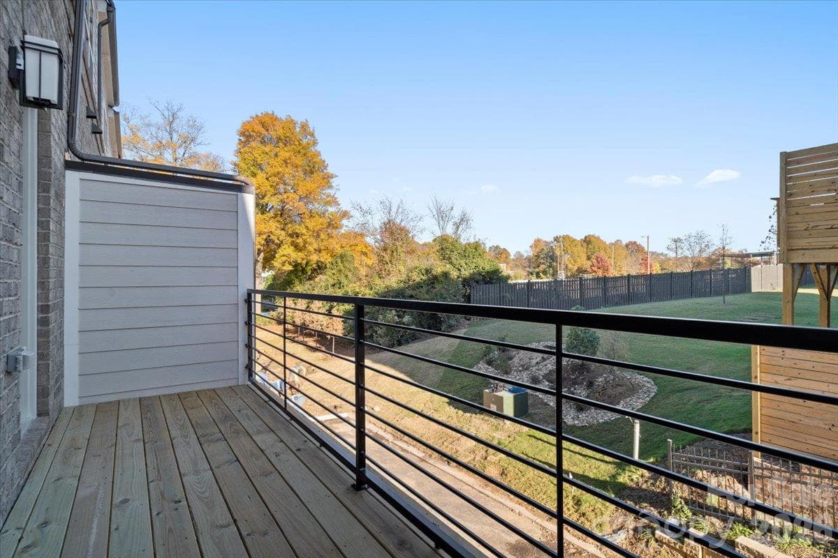 Townhouse at 12147 Brooklyn Avenue, Charlotte, photo 14 of 46