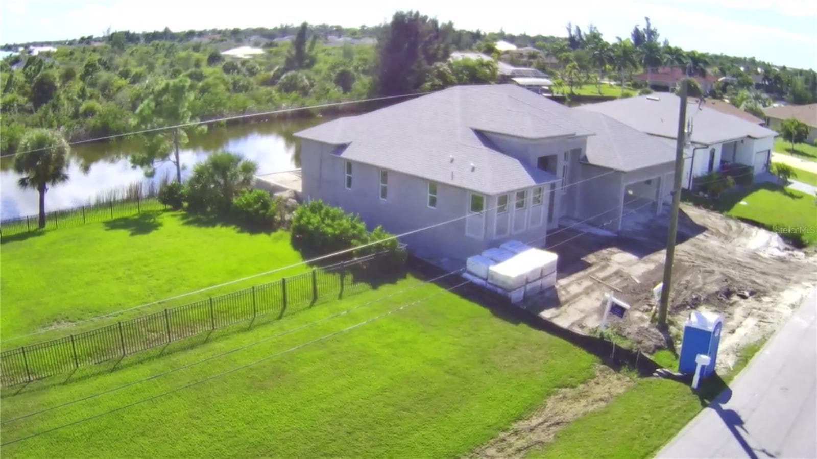 Single Family Residence at 15708 AUTRY CIR, PORT CHARLOTTE, photo 4 of 27