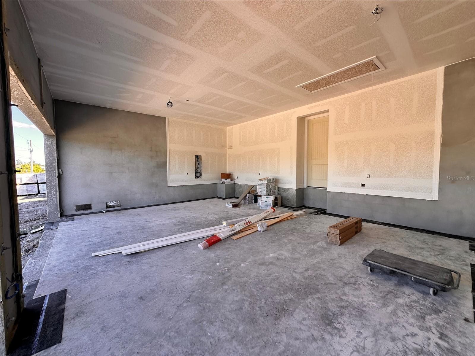 Single Family Residence at 15708 AUTRY CIR, PORT CHARLOTTE, photo 26 of 27