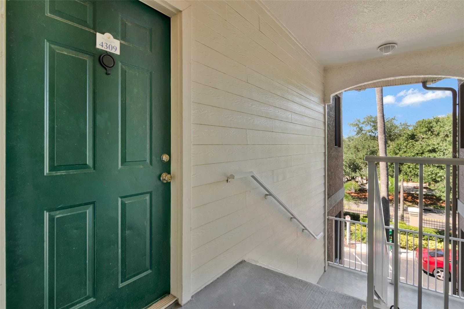Front Door View - 4309 BAY CLUB CIR #4309, TAMPA