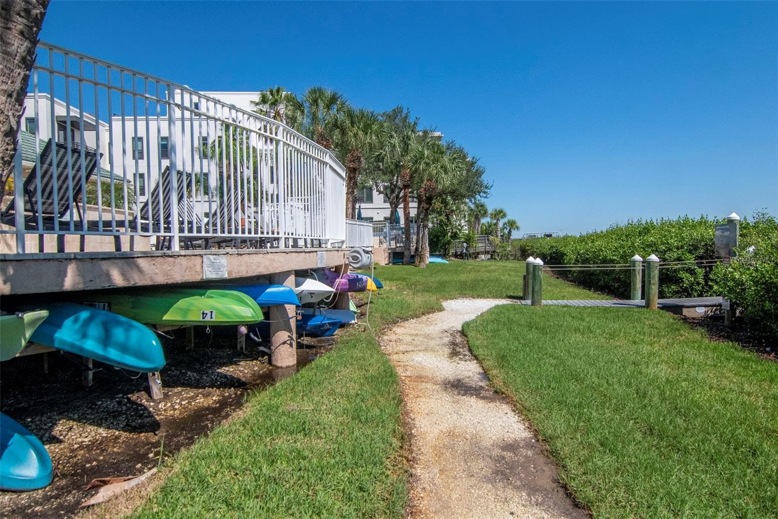 Kayak Storage and Path to Dock - 4309 BAY CLUB CIR #4309, TAMPA