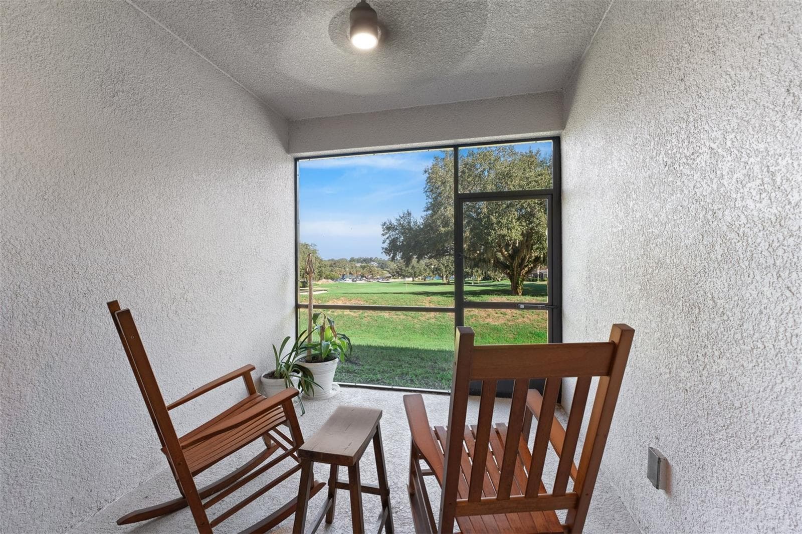 Townhouse at 8556 MAGNIFICENT LN, GROVELAND, photo 13 of 37
