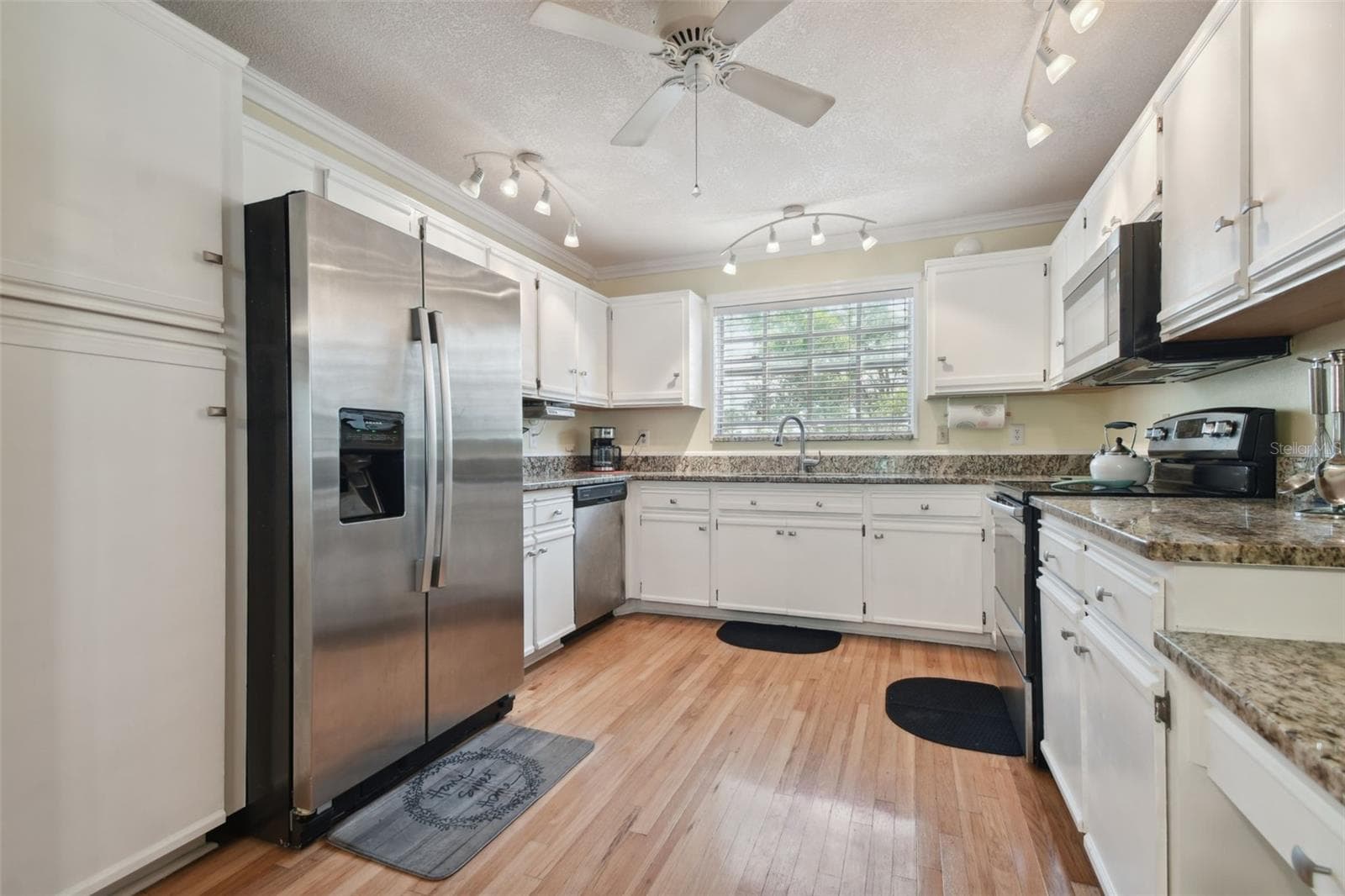 Townhouse at 5836 RED CEDAR LN, TAMPA, photo 13 of 54