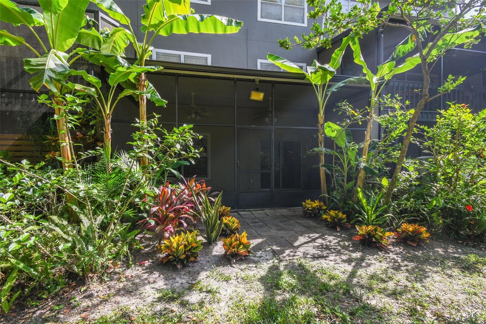 Townhouse at 5836 RED CEDAR LN, TAMPA, photo 46 of 54