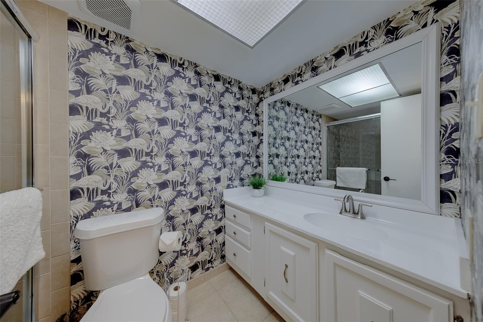 Condominium at 500 N OSCEOLA AVE #609, CLEARWATER, photo 13 of 49