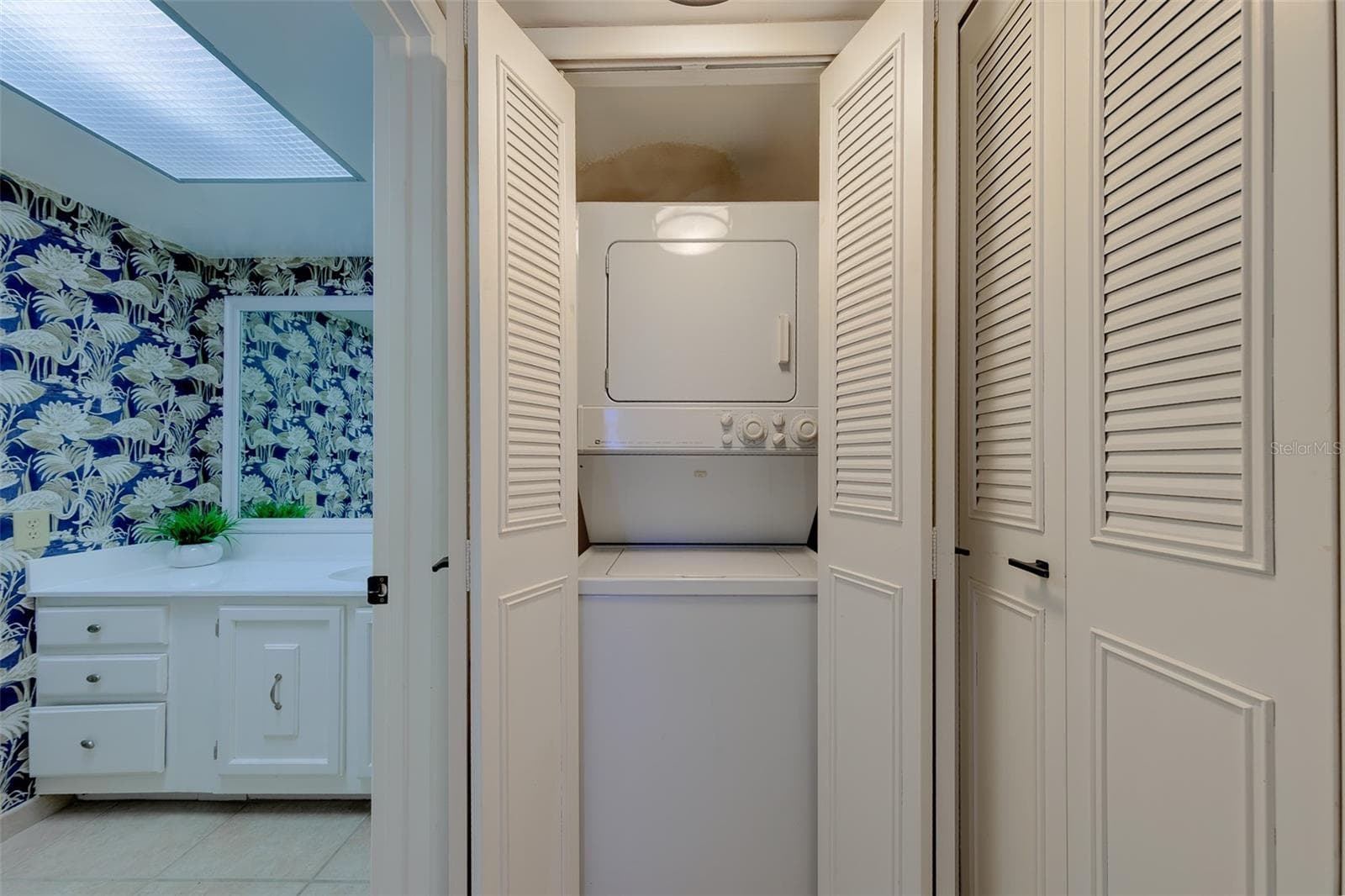 Condominium at 500 N OSCEOLA AVE #609, CLEARWATER, photo 18 of 49
