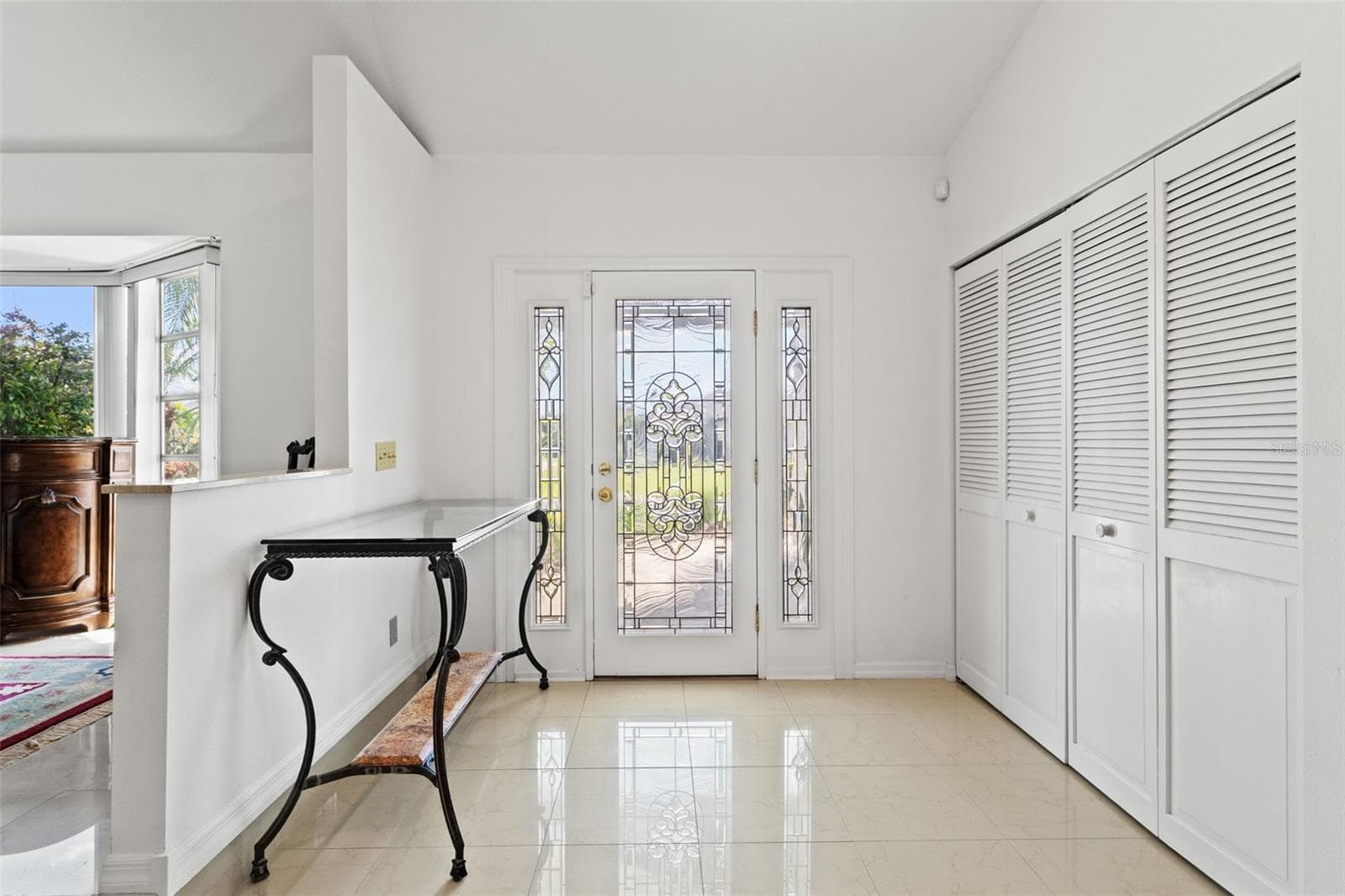 Entry - 966 N DORAL LN, VENICE